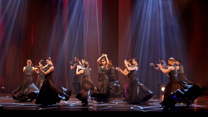 1. Ensemble Espanol Co. Dancers in Mar de Fuego. Photo Dean Paul. copy