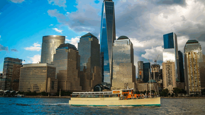 Classic Harbor Line's Manhattan II